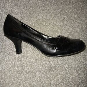 Classic Black Patent Mid Heel Pump - Women
